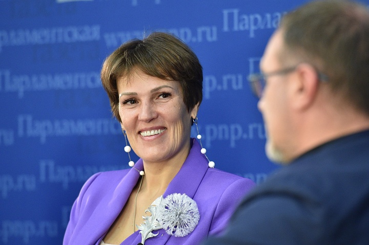 Депутат ГД РФ призывает обратить внимание на помощь россиянам в борьбе с ожирением